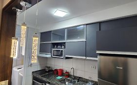 Studio Frente A Estação Bras